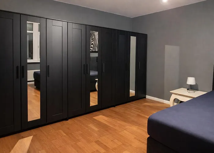 Luxury By Embassy Appartamento *